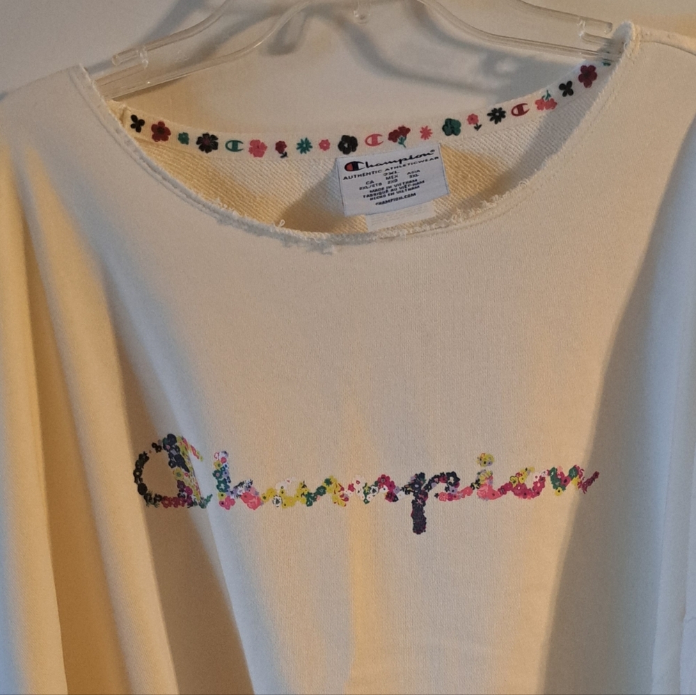 Champion Cream Crewneck Sweatshirt with Multicolor Floral Logo